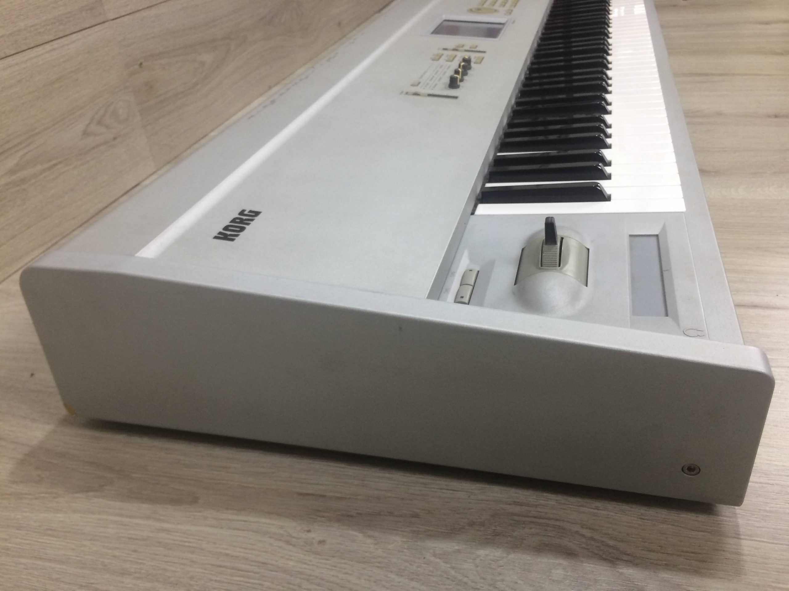 Korg Triton ProX con flight - immagine 12