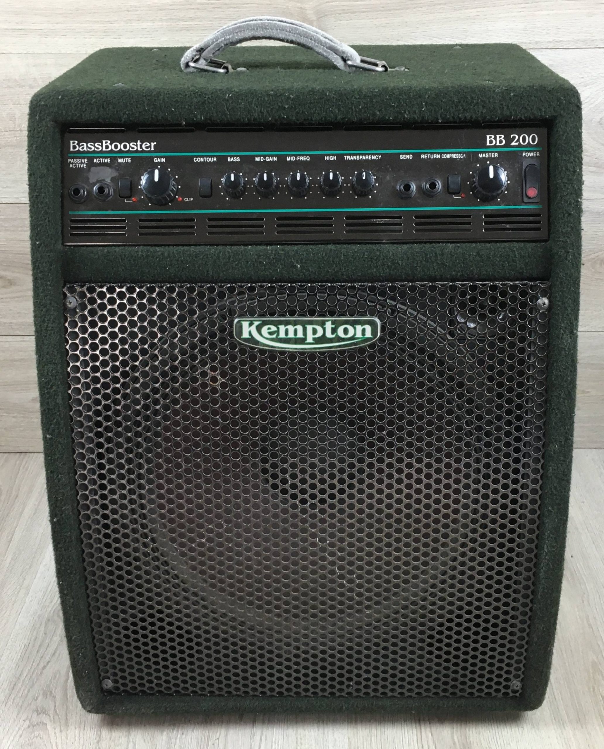 Kempton BB200 Bass Booster