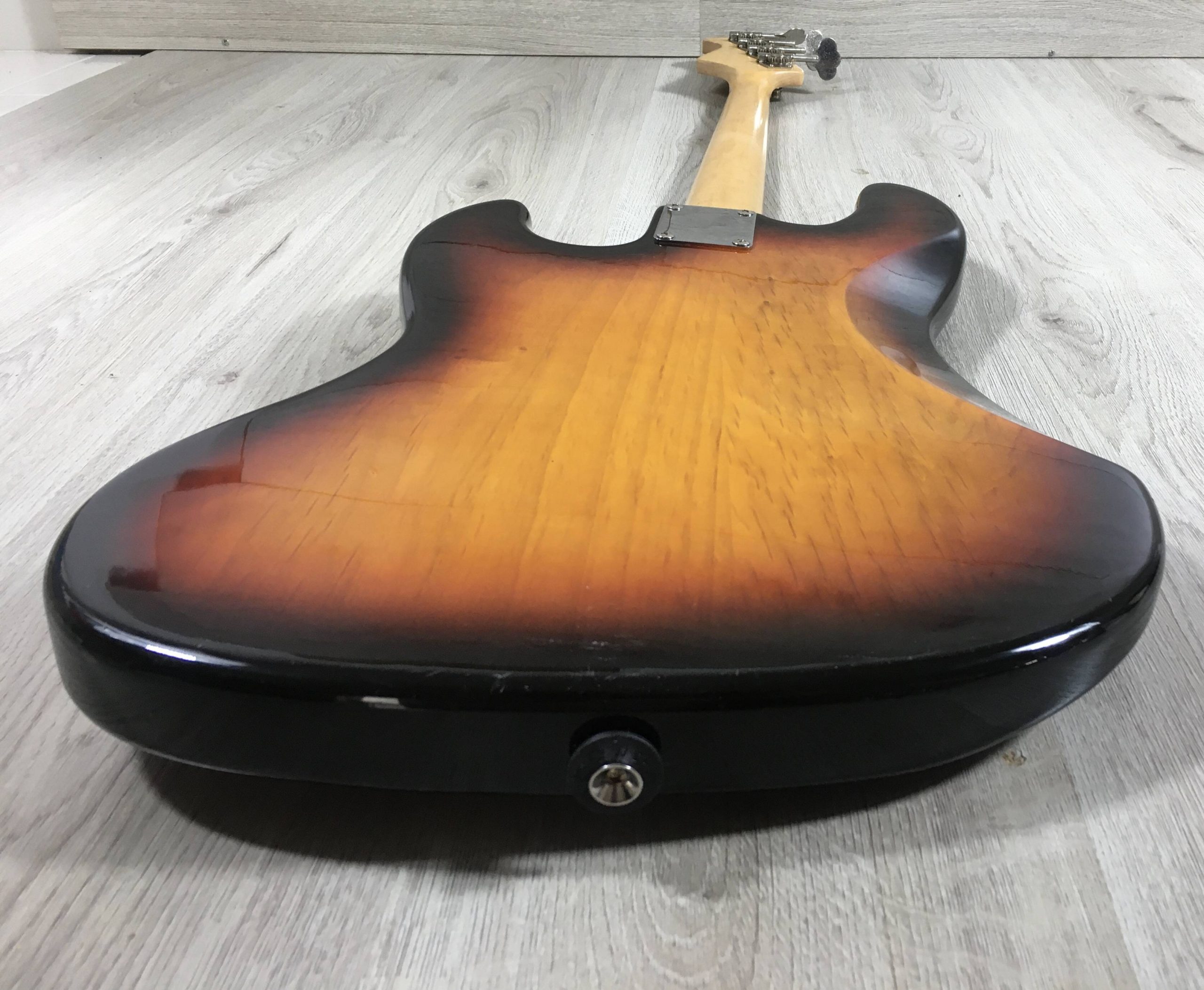 Roytek Traditional Custom Jazz Sunburst - immagine 7
