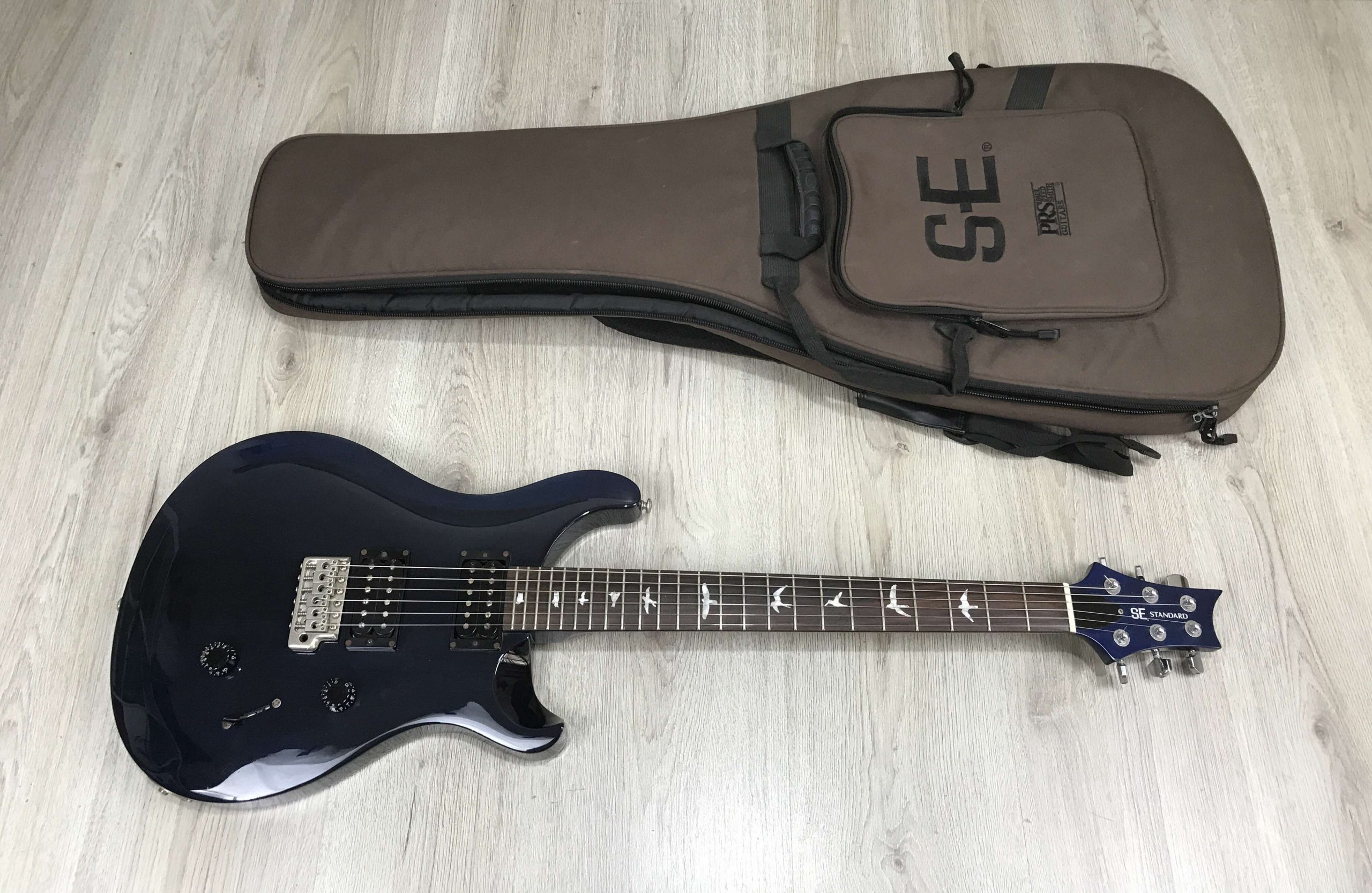 PRS SE Standard 24  Translucent Blue