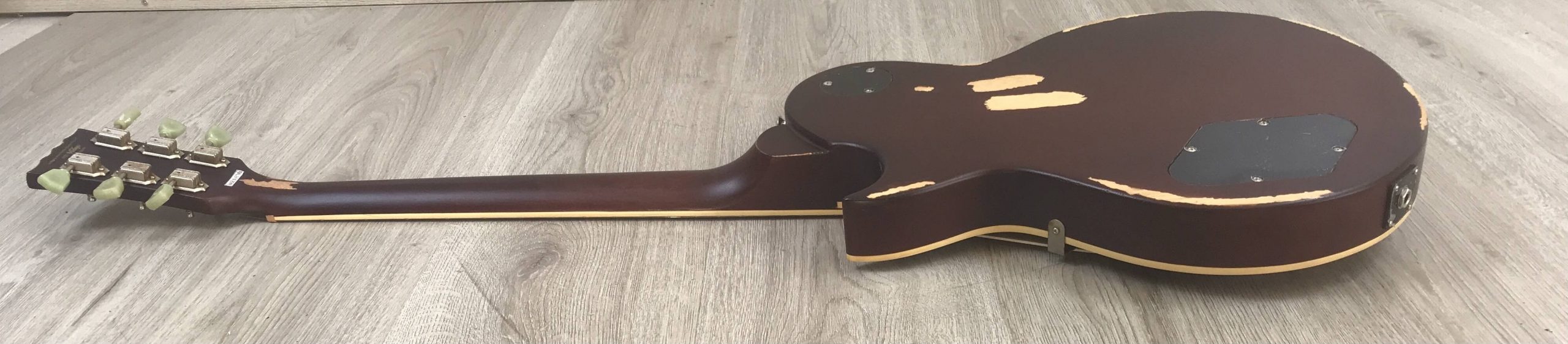 Vintage V100 Icon Distressed Tobacco Sunburst - immagine 5