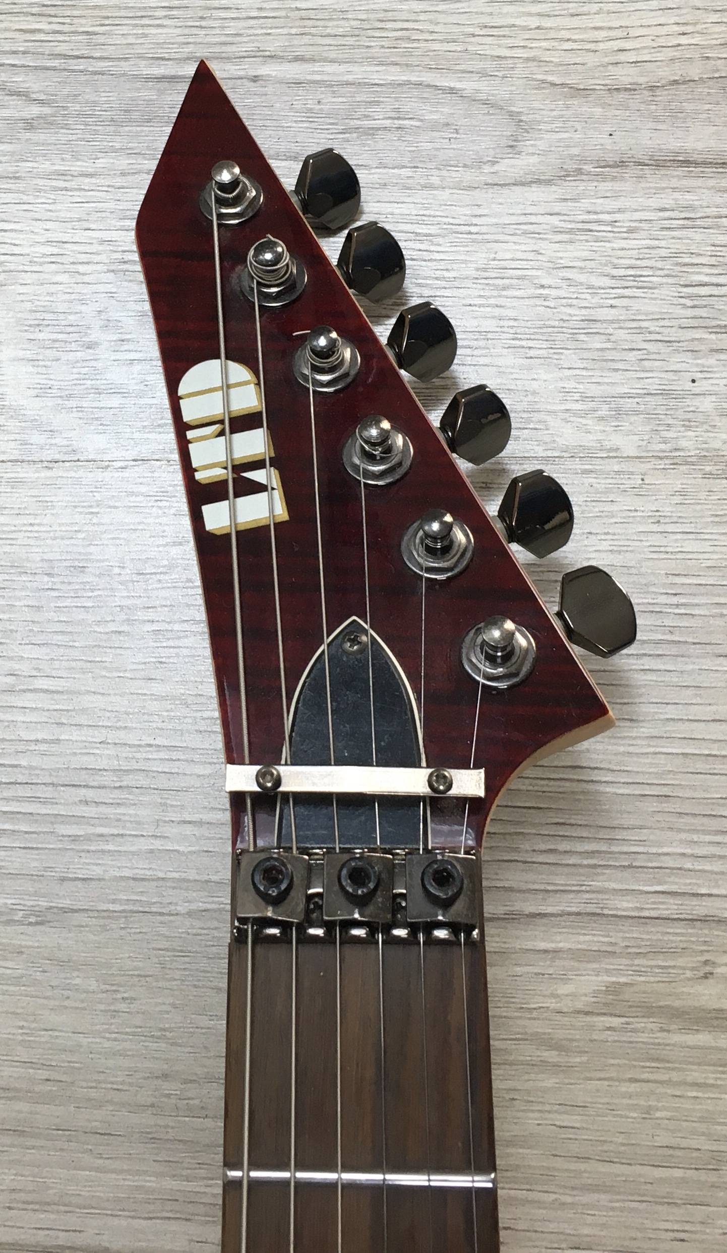 ESP LTD M-100FM See Thru Red con custodia - immagine 9