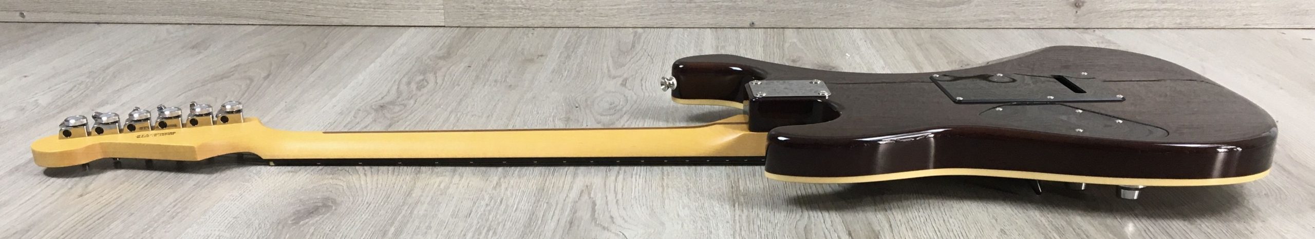 Fender Aerodyne Special Stratocaster RW Chocolate Burst - immagine 8