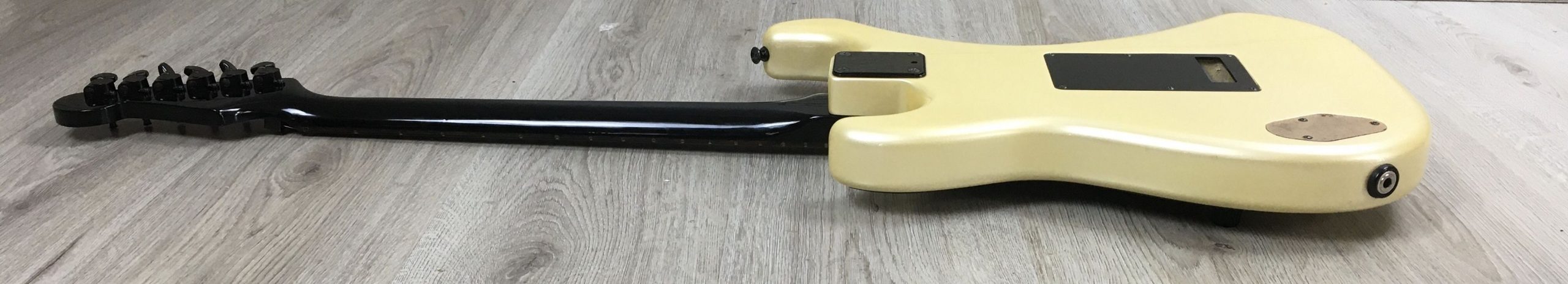 Fender Contemporary Stratocaster Japan 1984 1987 - immagine 14