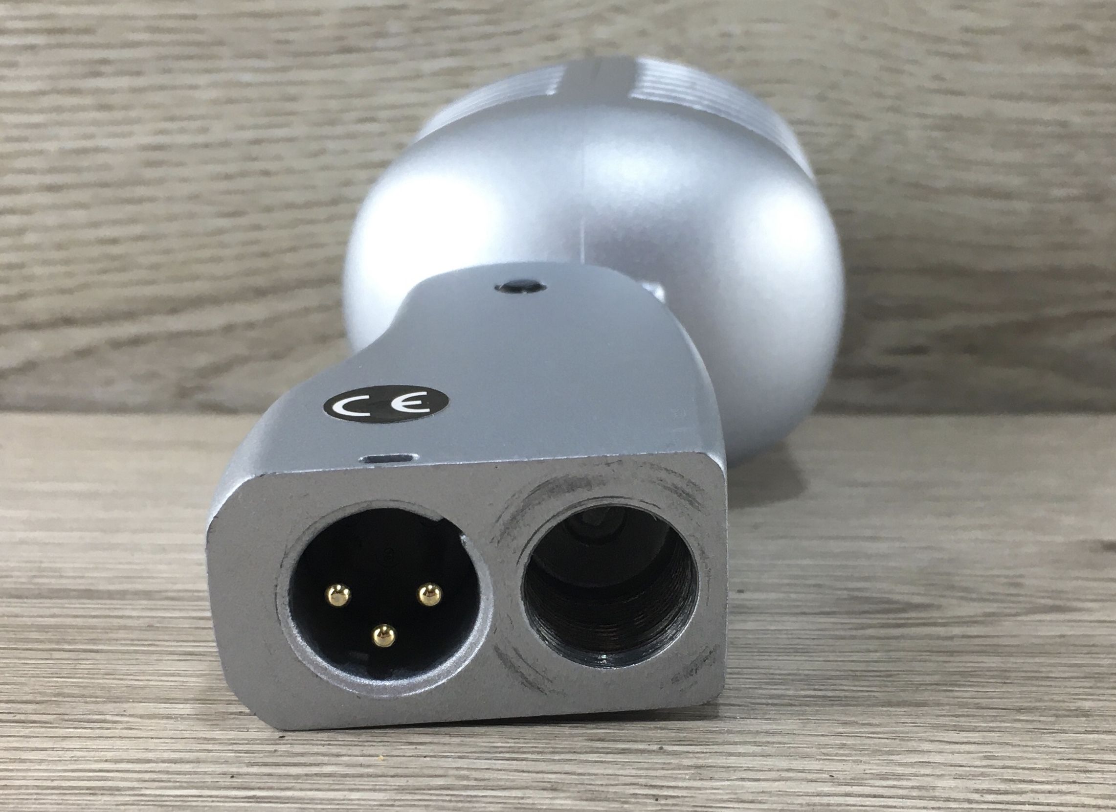 Stagg MD-007 Microfono stile vintage - immagine 6