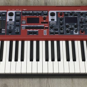 Nord Stage 3 HP 76