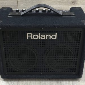 Roland KC-220