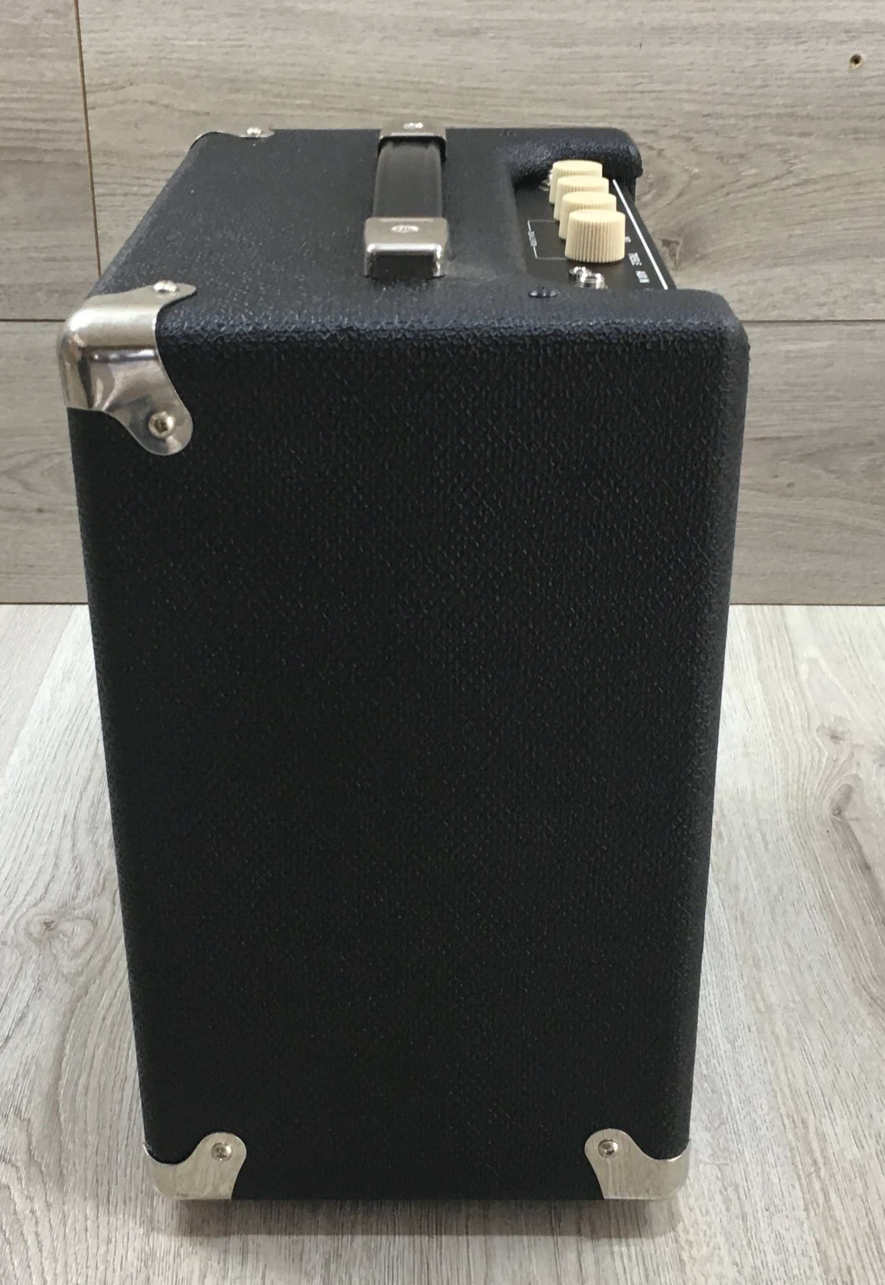 Fender Rumble 15 - immagine 5