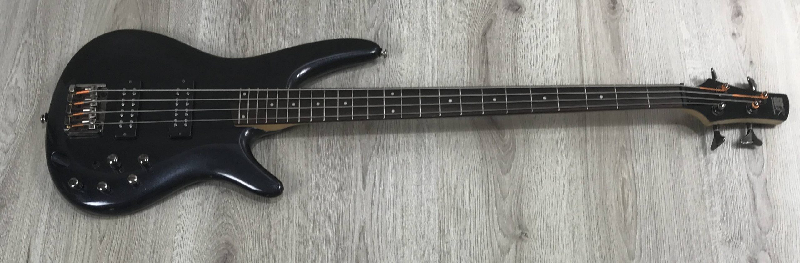 Ibanez SR300E1P-01