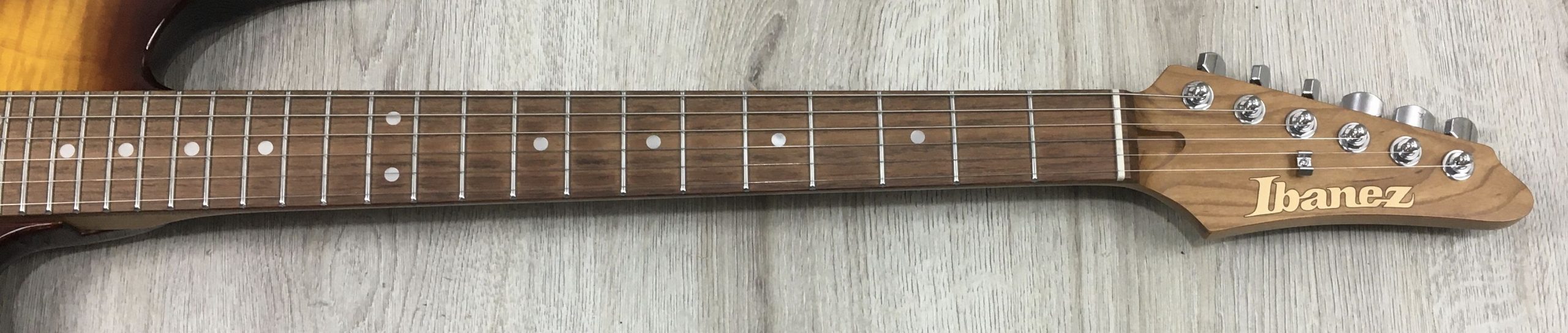 Ibanez AZ24S1F Violin Sunburst - immagine 6