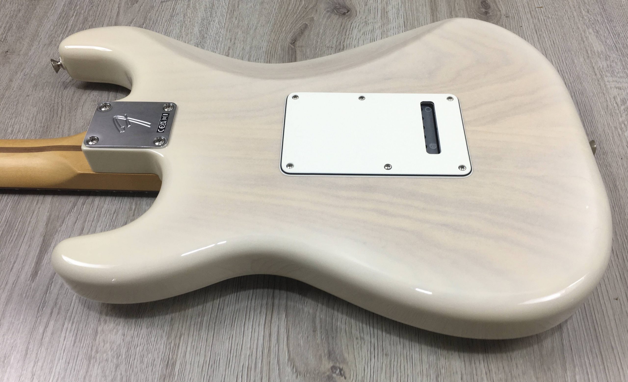 Fender Player II Stratocaster White Blonde - immagine 9
