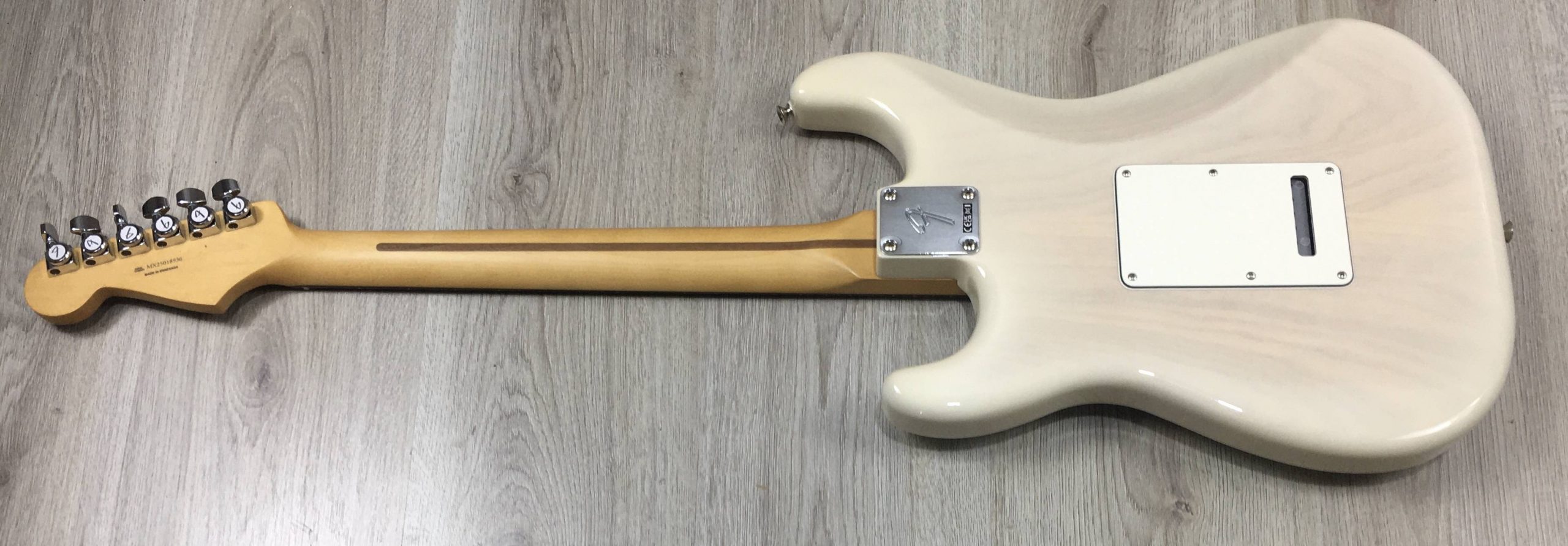 Fender Player II Stratocaster White Blonde - immagine 10