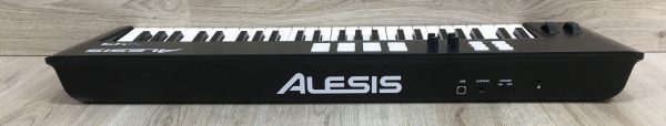 Alesis V49 MKII