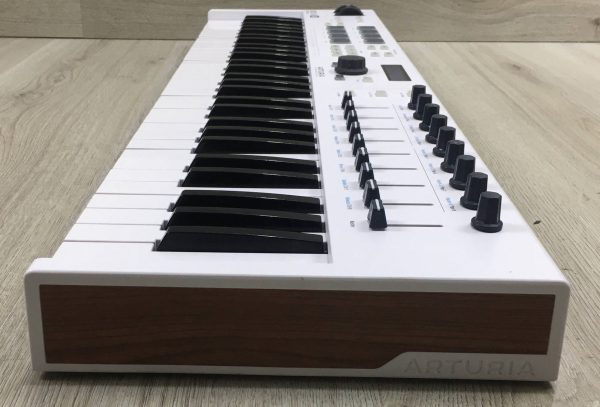 Arturia Keylab 61 Essential