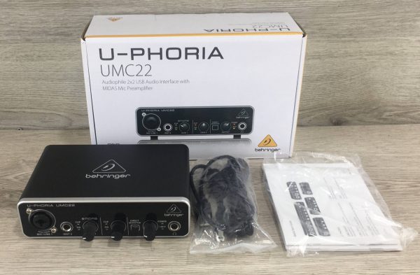 Behringer U-Phoria UMC 22