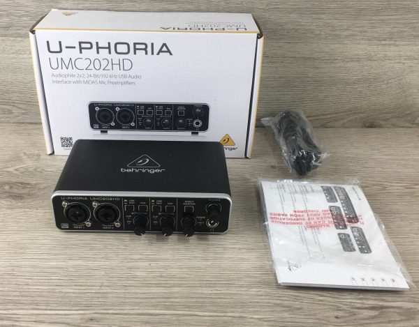 Behringer U-Phoria UMC202HD