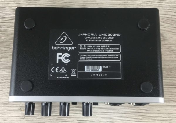 Behringer U-Phoria UMC202HD