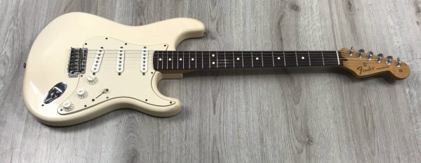 Fender Standard Stratocaster Seriale MZ9459980