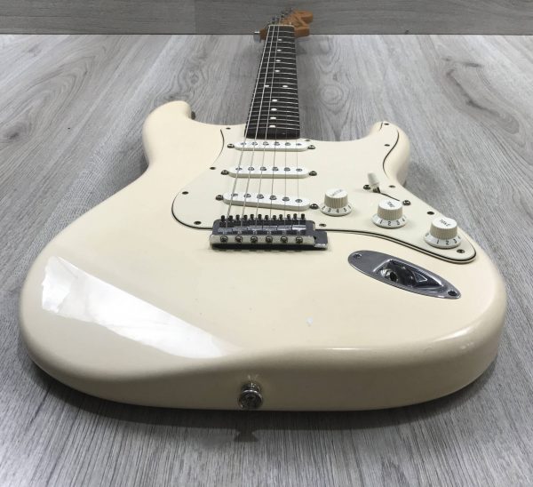 Fender Standard Stratocaster Seriale MZ9459980