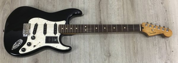 Fender Stratocaster Limited Edition 70 th Nebula Noir