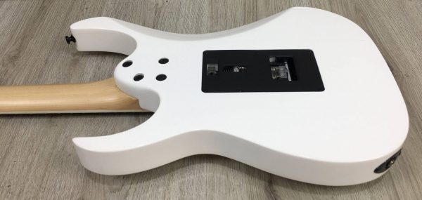 Ibanez RG350DXZ White