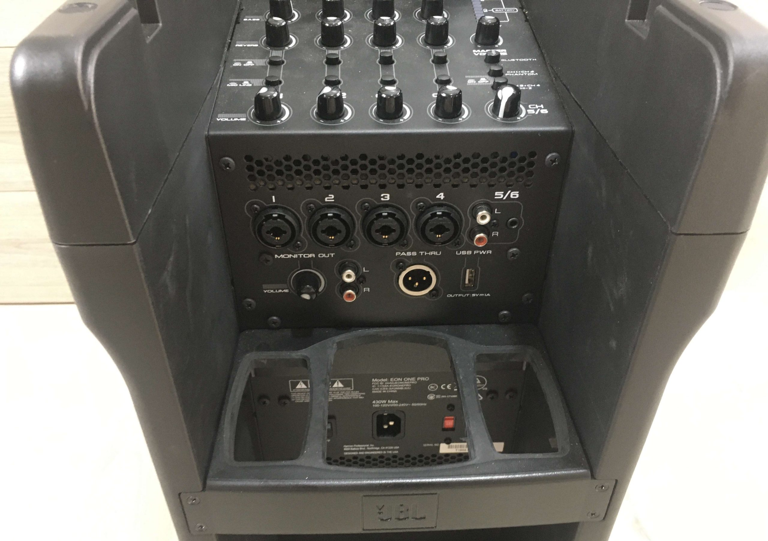 JBL Eon One Pro - immagine 3