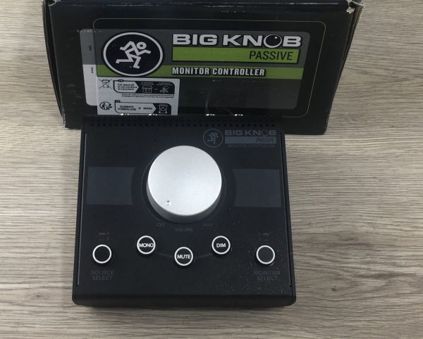 Mackie Big Knob Passive