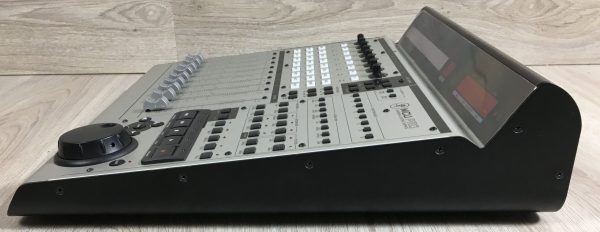 Mackie MCU Control Universal Pro