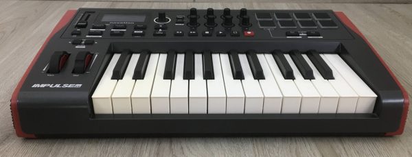 Novation Impulse 25