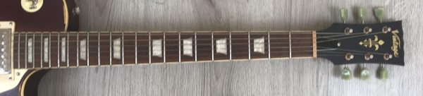 Vintage V100 Icon Distressed Tobacco Sunburst