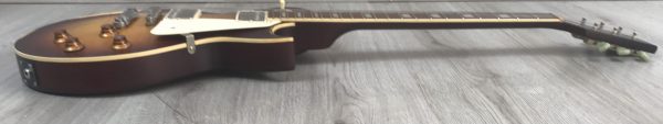 Vintage V100 Icon Distressed Tobacco Sunburst