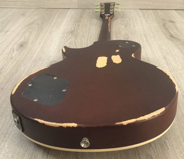 Vintage V100 Icon Distressed Tobacco Sunburst