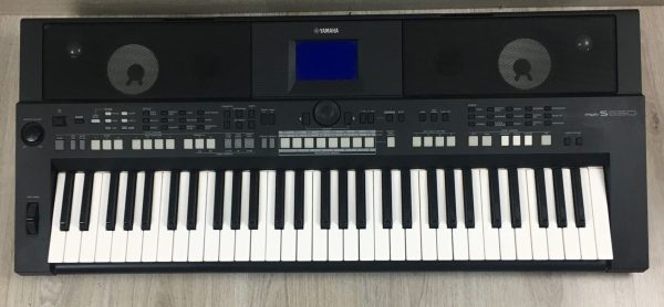 Yamaha PSR-S650