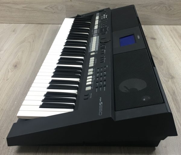 Yamaha PSR-S650