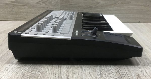 Novation Remote 25 SL