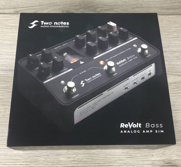 Two notes Revolt bass