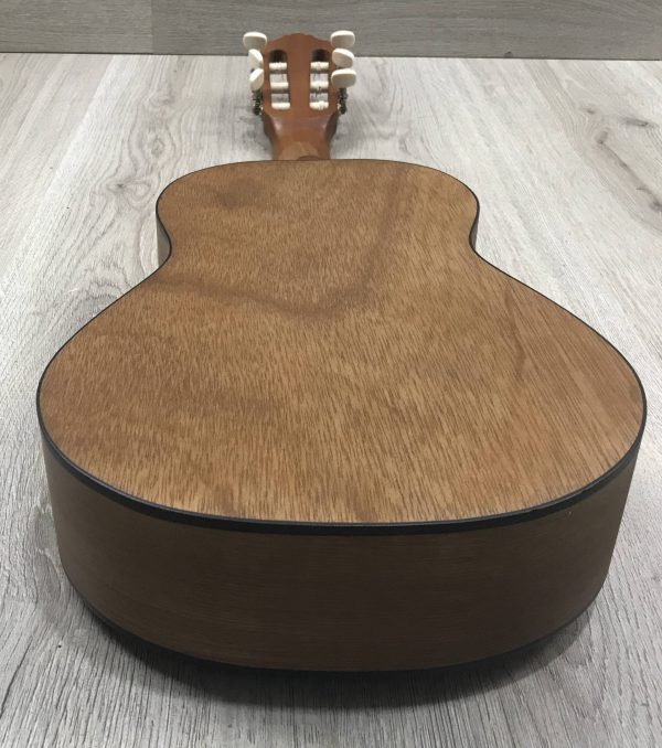 Yamaha GL1 Guitalele Natural