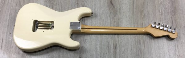 Fender Standard Stratocaster LH serial MN8306348 Lace Sensor