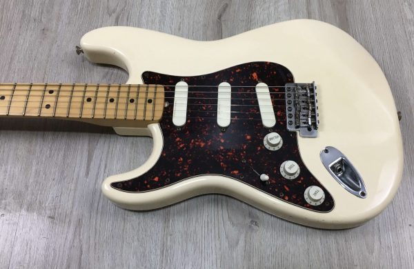 Fender Standard Stratocaster LH serial MN8306348 Lace Sensor