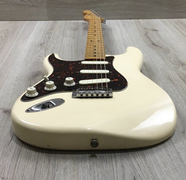 Fender Standard Stratocaster LH serial MN8306348 Lace Sensor