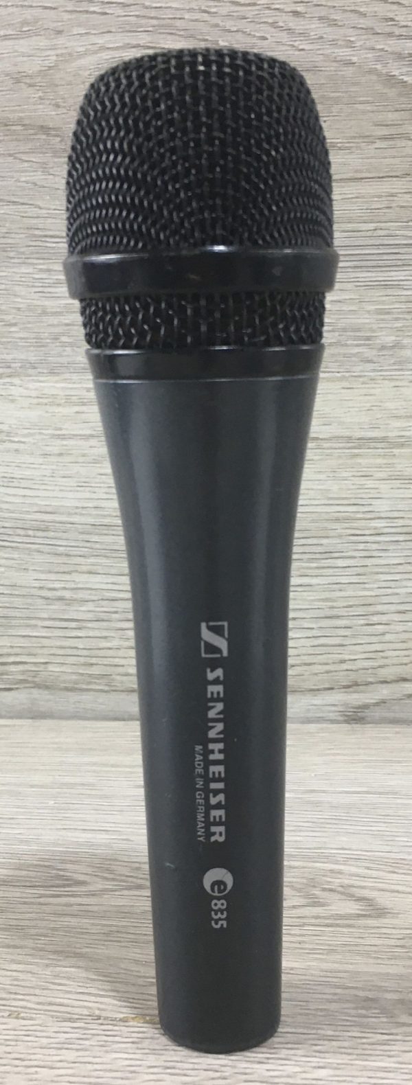 Sennheiser E835