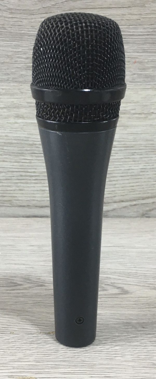 Sennheiser E835