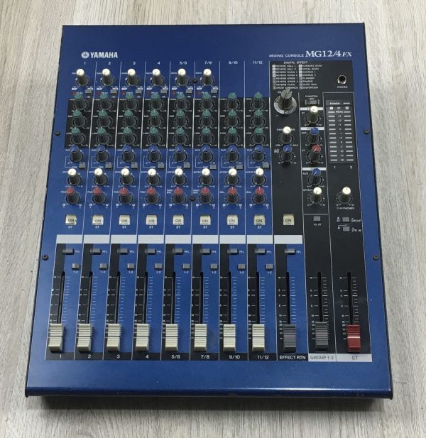 Yamaha MG12/4 FX